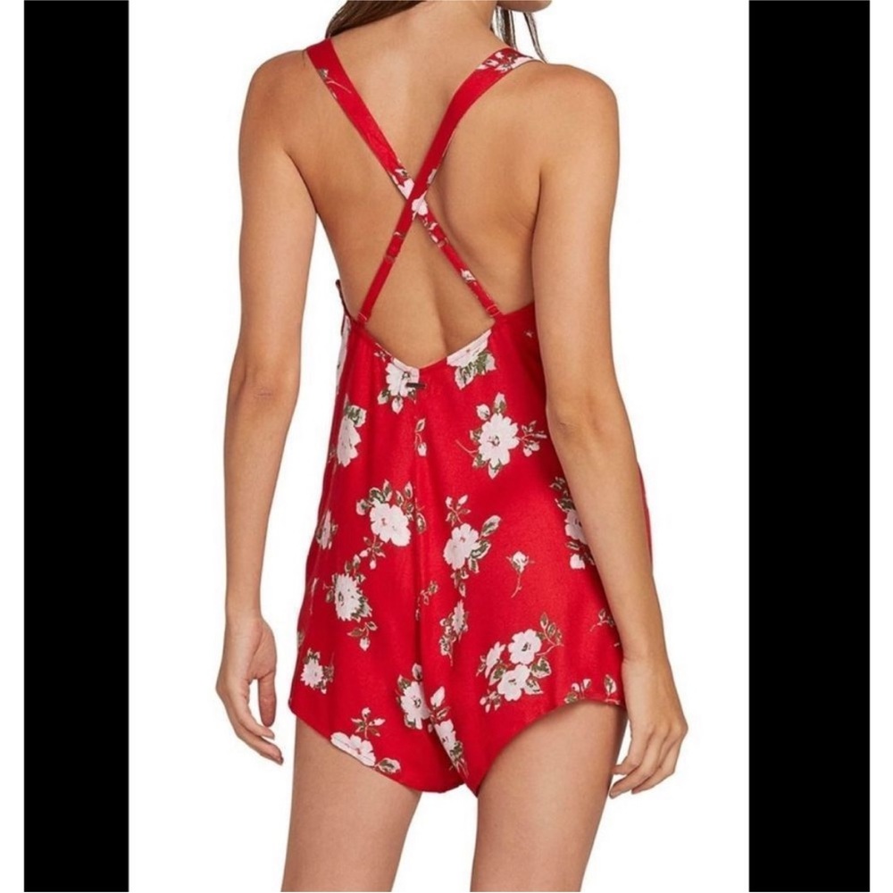 Volcom romper - Picture 2 of 4